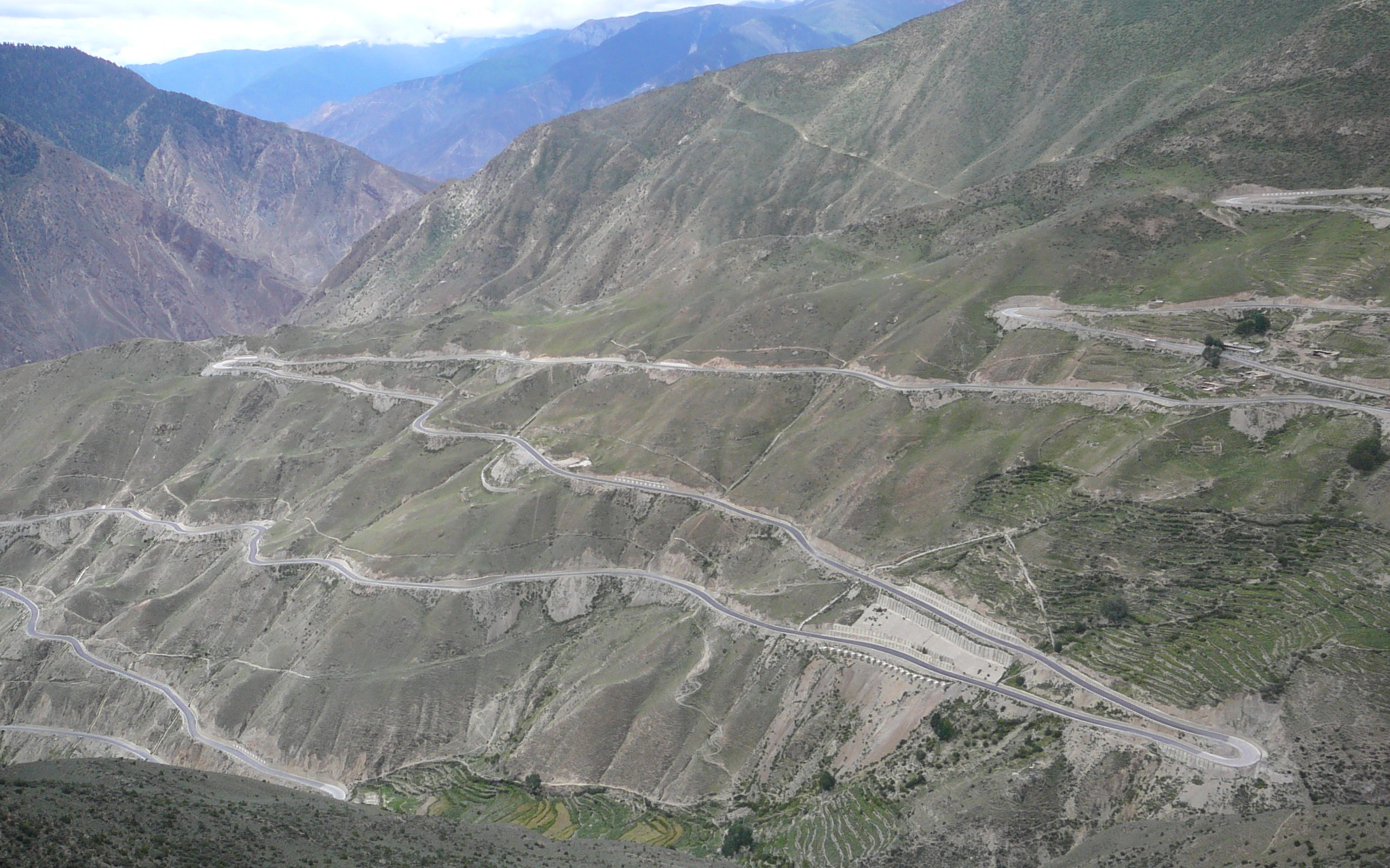 Nujiang bends